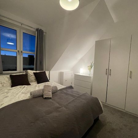 Apartmán Carvetii - Edward House D - 2 Dbl Bed 2Nd Floor Flat Dunfermline Exteriér fotografie